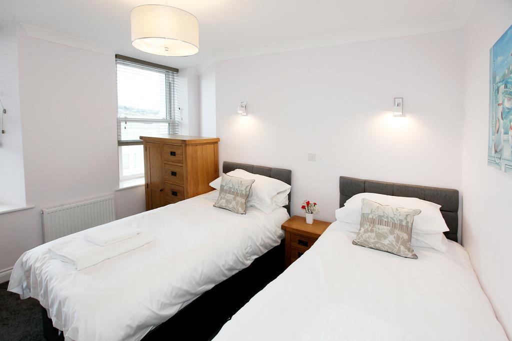 Austens Apartments Torquay Luaran gambar
